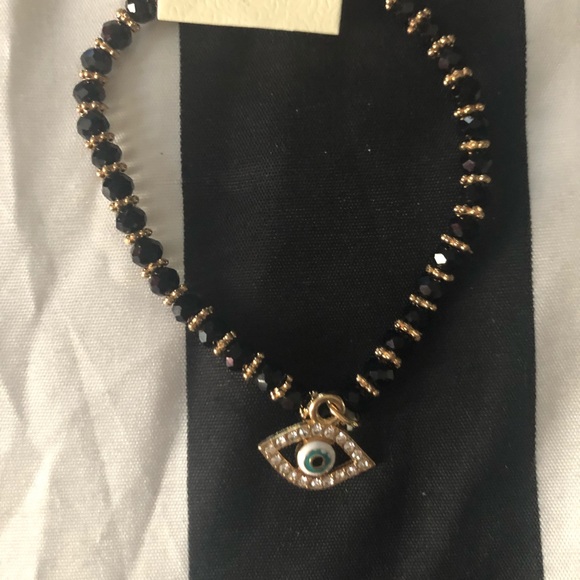 Bracelets - Picture 4 of 5